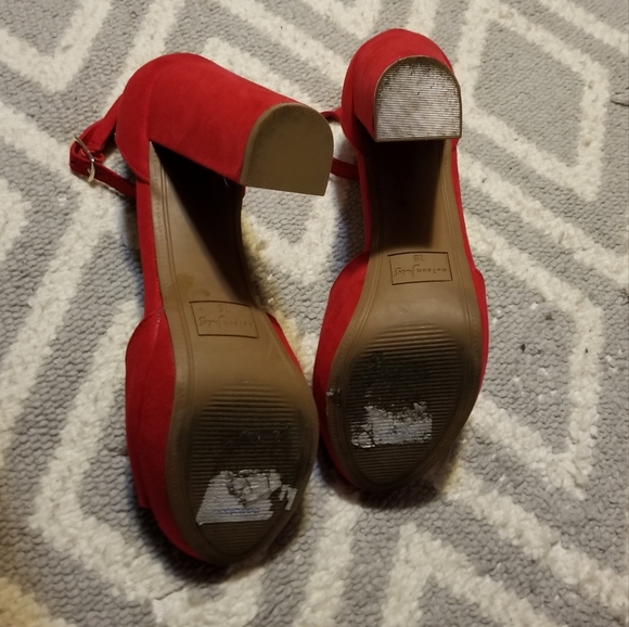 Maison Jules red Platforms  shoes - Picture 4 of 9